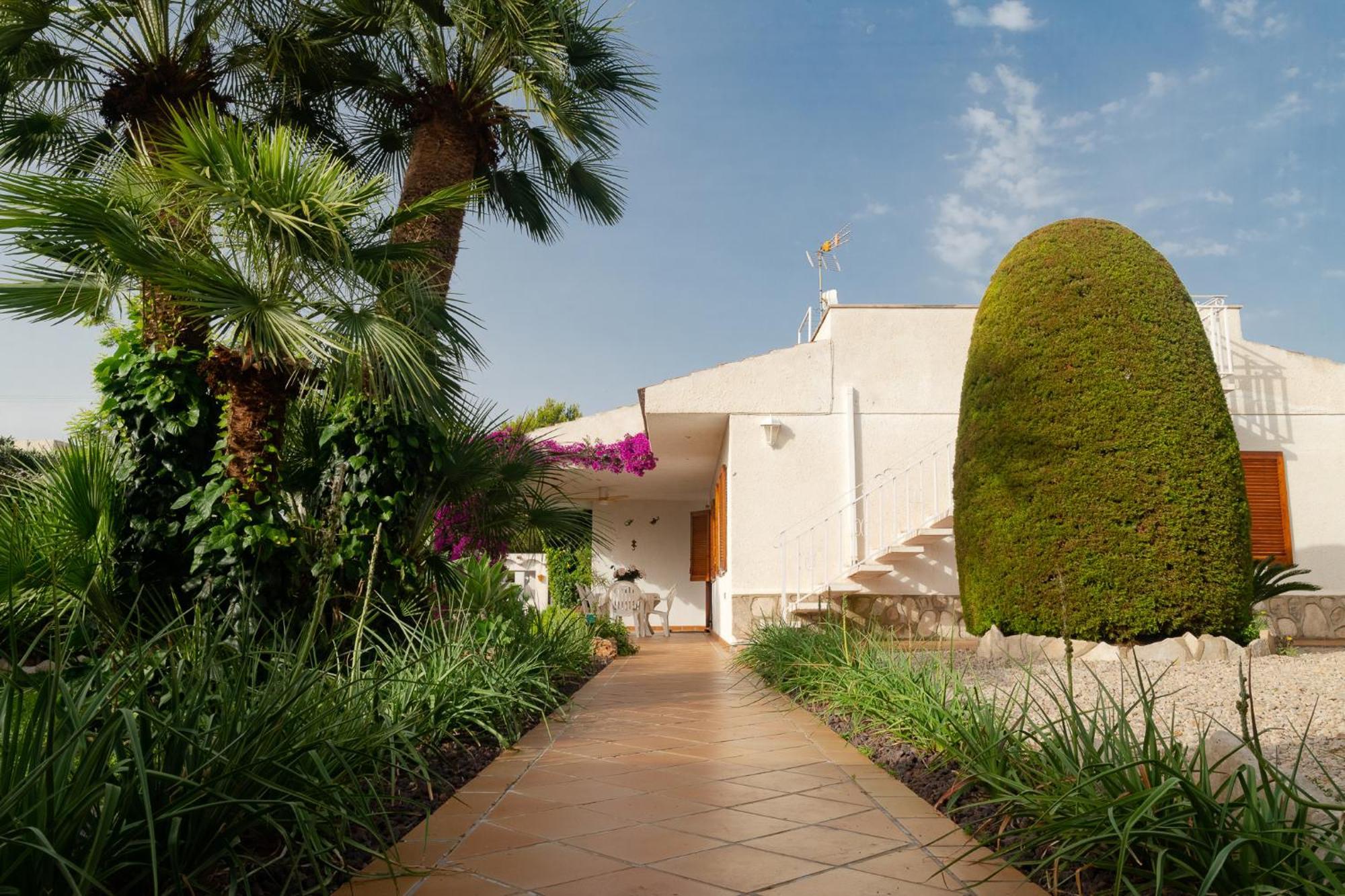 Exclusiva Villa Con Piscina 卡拉法特 外观 照片
